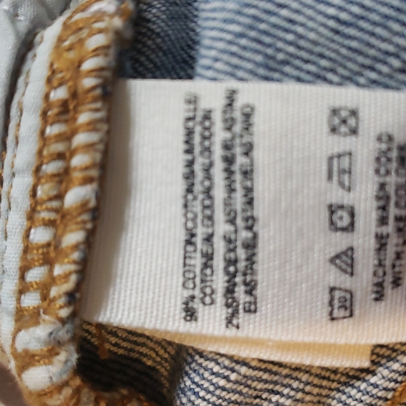 Free people denim mini skirt. - Picture 6 of 8